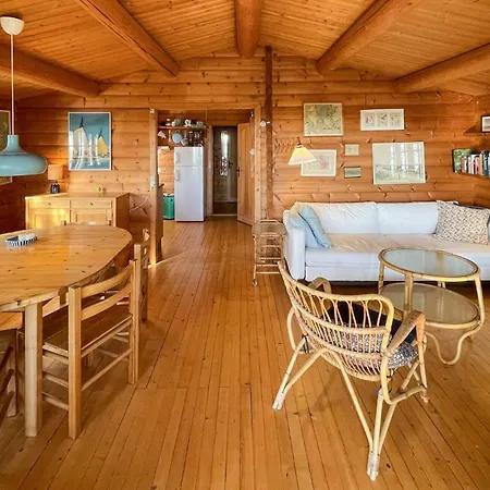 Holiday home Gorgeous In Vaeggerlose With Wifi